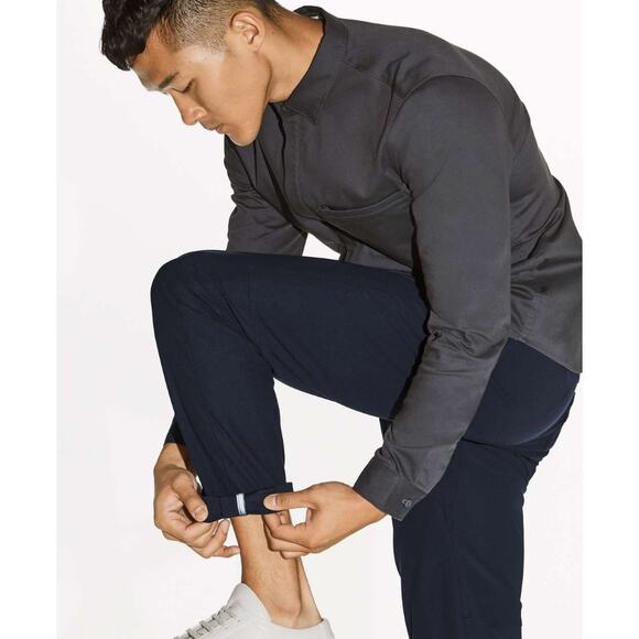 Lululemon ABC Pant Classic Navy Sz 33 - Picture 6 of 12